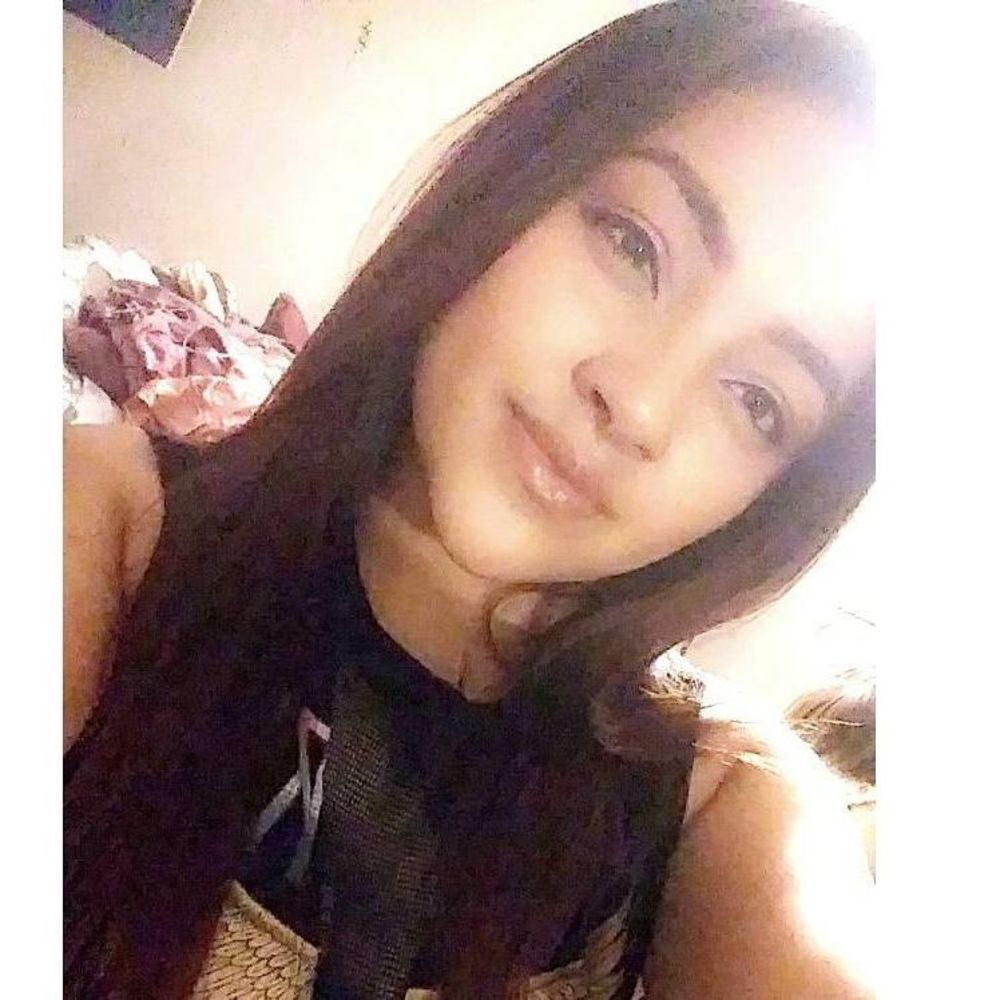 Meet your Posher, Monica